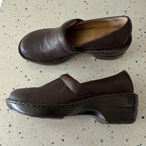 Women's Brown Leather Slip-On Shoes